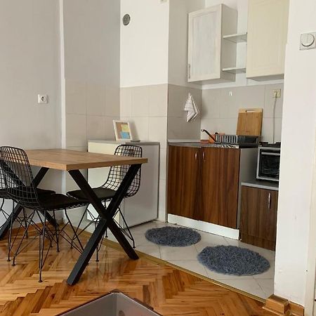 Comfy Studio - 1 Minute Walk To Delta Planet Ni Extérieur photo